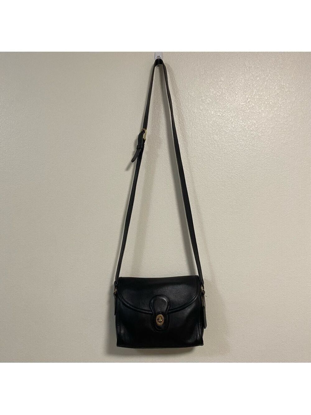 Coach Bag Black Vintage Devon Shoulder Bag- Restored - Picture 4 of 17